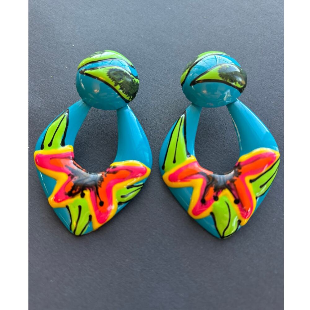 VINTAGE Enamel Large 1980’s Post Earrings